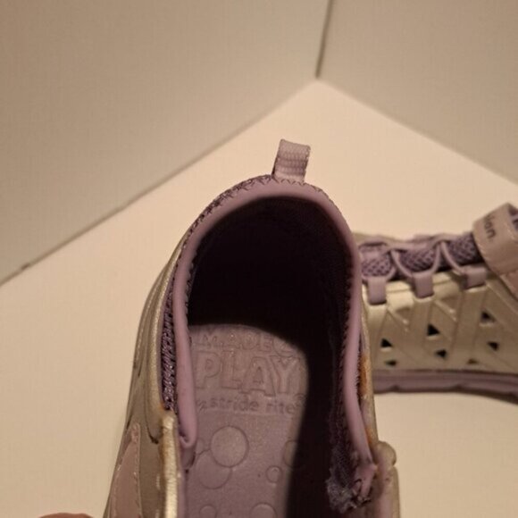 Stride Rite phibian big girls size 5, silver and purple, hook n loop closure - Picture 5 of 11